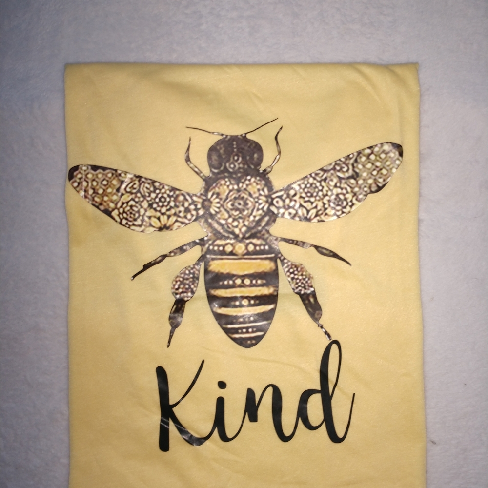 Women's t-shirt "Bee Kind". Very soft - Picture 2 of 4
